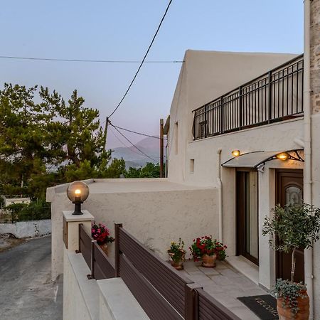 Willa Casa Kastella, Private Jacuzzi & Bbq Facilities! Angouselianá Zewnętrze zdjęcie