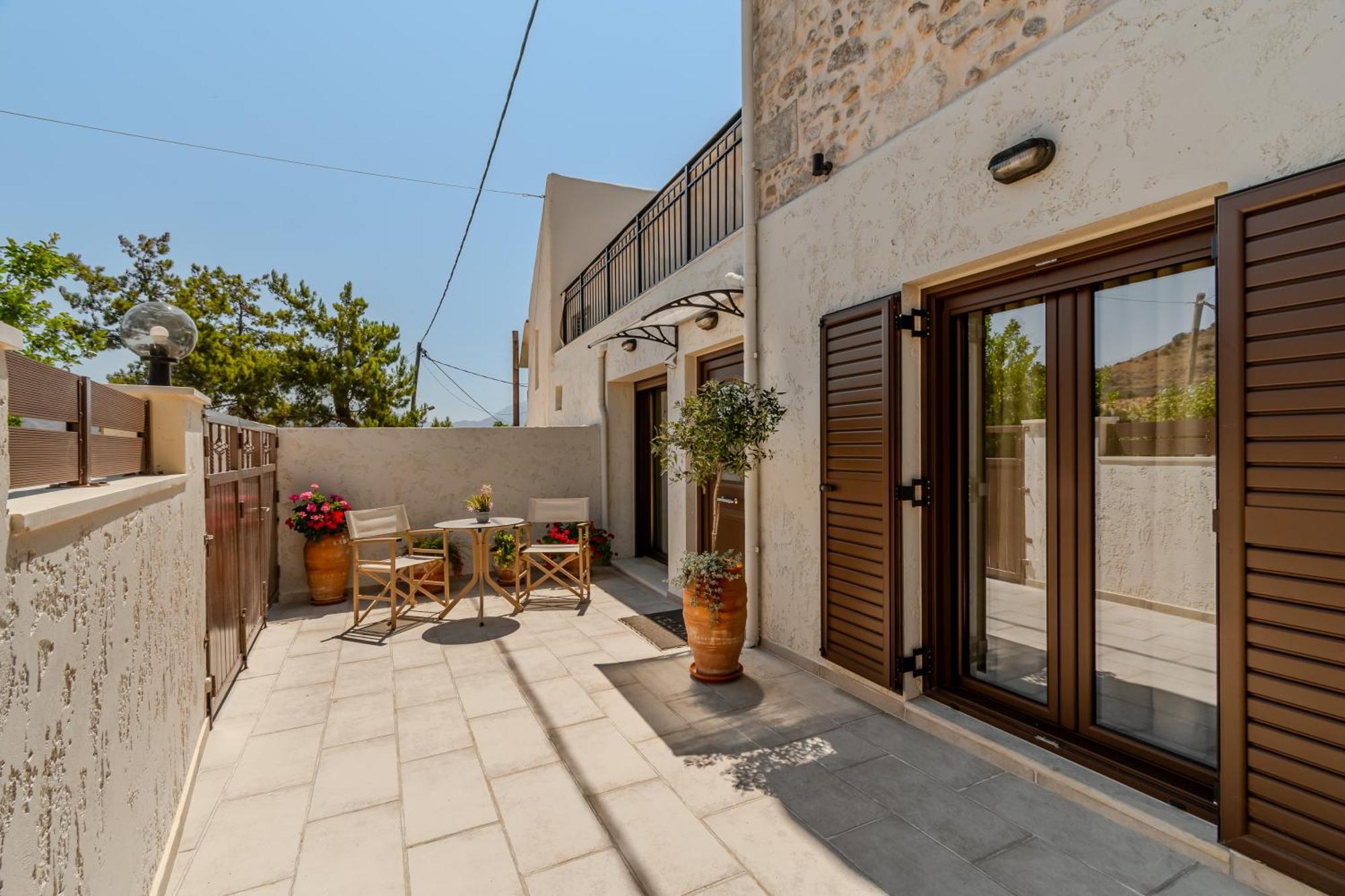 Willa Casa Kastella, Private Jacuzzi & Bbq Facilities! Angouselianá Zewnętrze zdjęcie