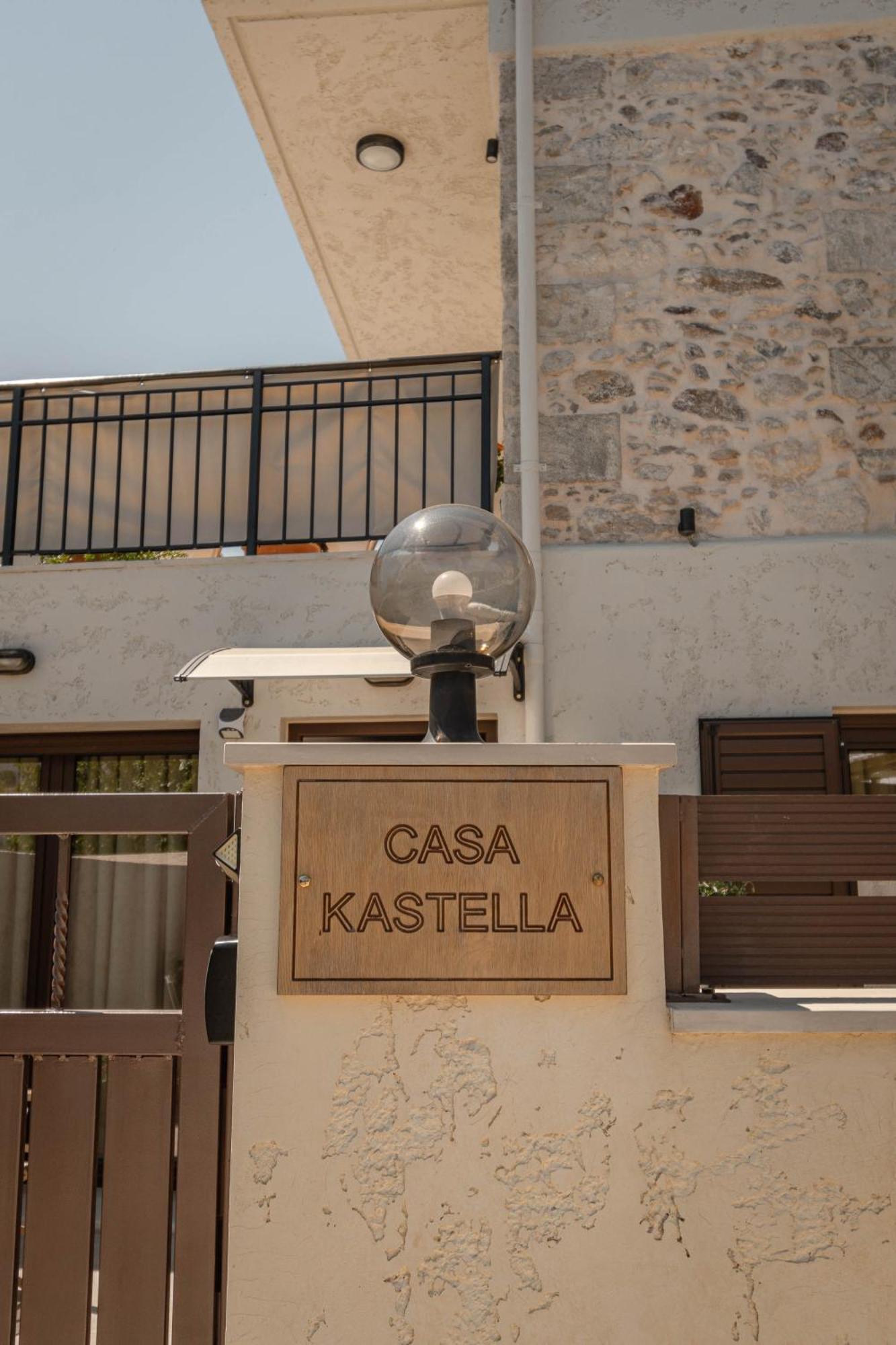 Willa Casa Kastella, Private Jacuzzi & Bbq Facilities! Angouselianá Zewnętrze zdjęcie