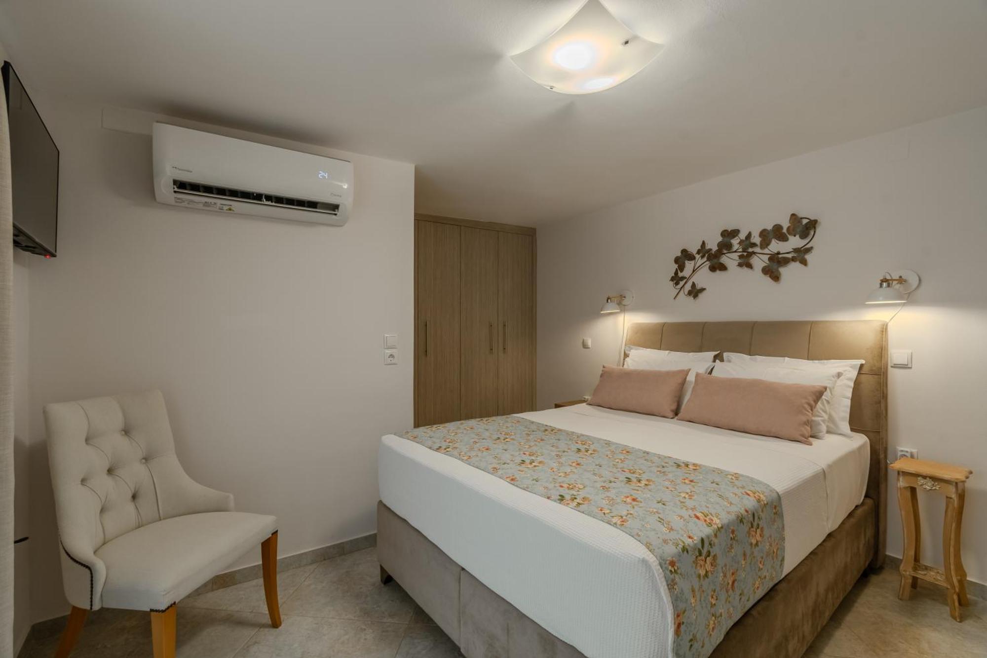 Willa Casa Kastella, Private Jacuzzi & Bbq Facilities! Angouselianá Zewnętrze zdjęcie