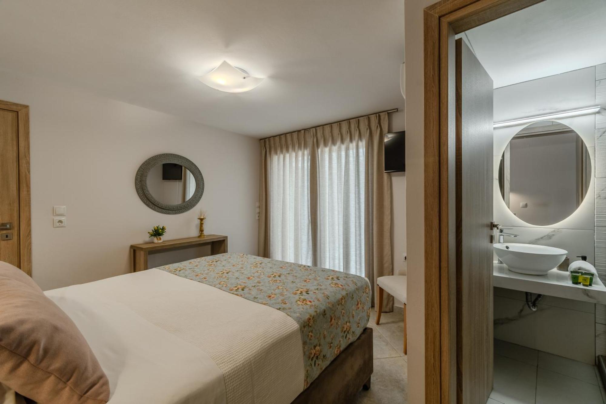 Willa Casa Kastella, Private Jacuzzi & Bbq Facilities! Angouselianá Zewnętrze zdjęcie